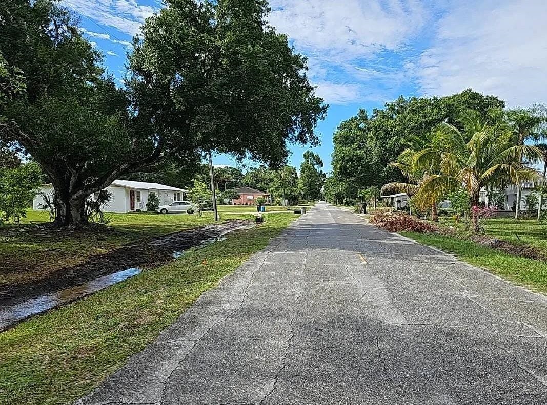 676 Ellerbee Road Okeechobee, FL 34972 - Photo 4 of 5