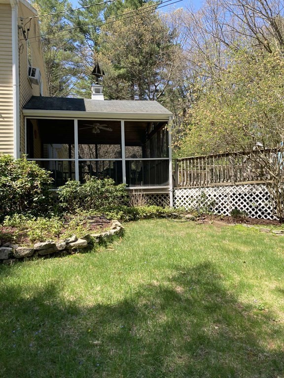 4 Birch Bark Road Medway, MA 02053 - Photo 11 of 20