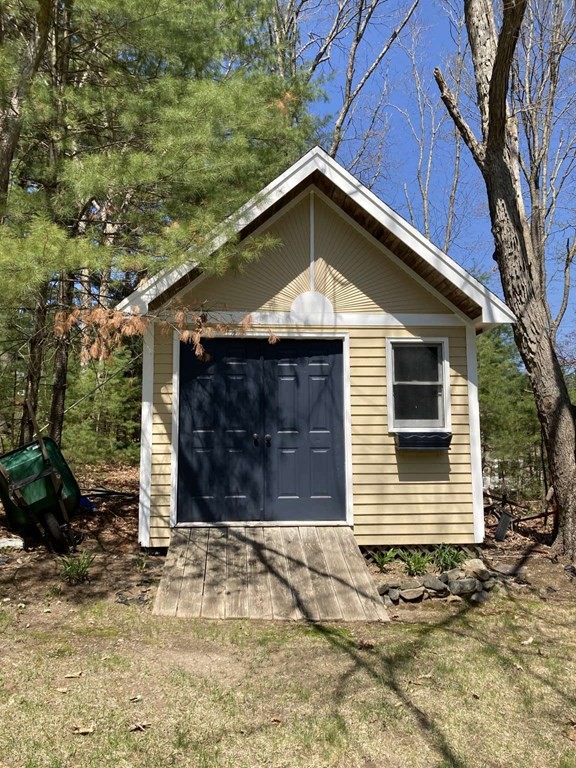 4 Birch Bark Road Medway, MA 02053 - Photo 17 of 20