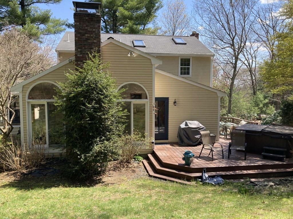 4 Birch Bark Road Medway, MA 02053 - Photo 10 of 20