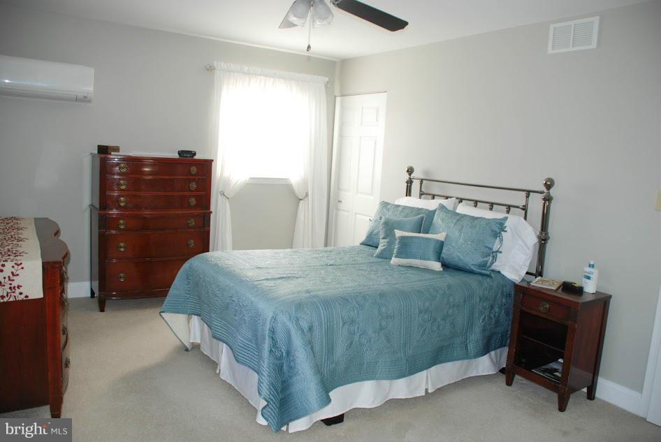 1046 Hook Road Westminster, MD 21157 - Photo 11 of 30 Bedroom (Master)