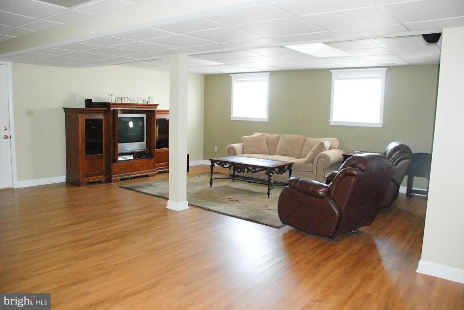 1046 Hook Road Westminster, MD 21157 - Photo 23 of 30 Family Room