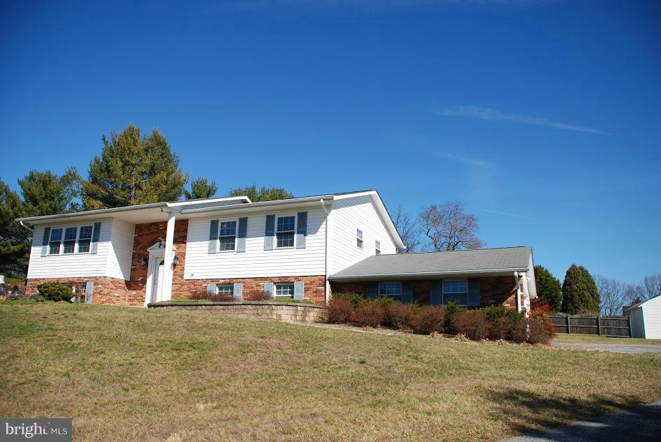 1046 Hook Road Westminster, MD 21157 - Photo 30 of 30 Exterior (Front)