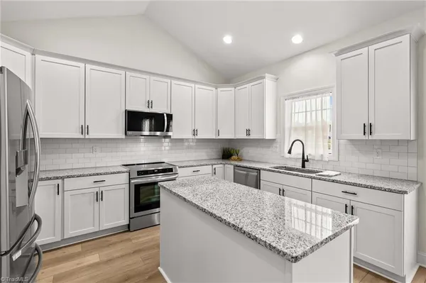 $459,500 | 215 Village Lane, Salisbury, NC 28146