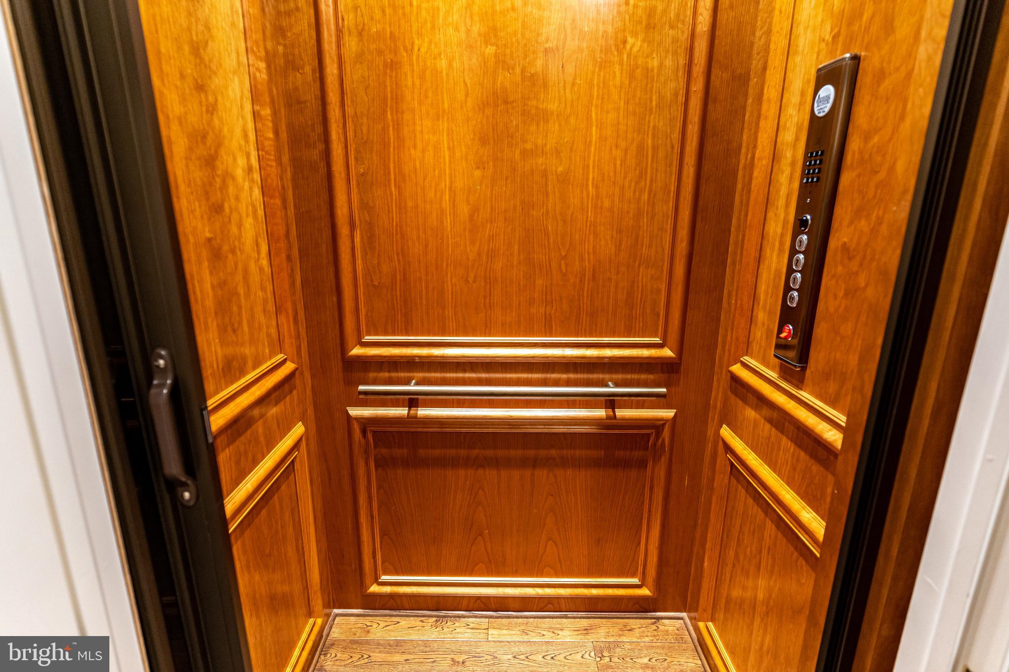9900 Newhall Road Potomac, MD 20854 - Photo 19 of 45 Elevator to all Three Levels