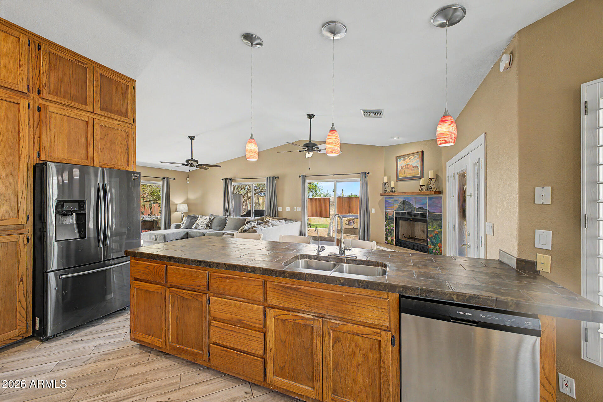 1502 South Prospectors Road Apache Junction, AZ 85119 - Photo 15 of 93 15 - Prospector