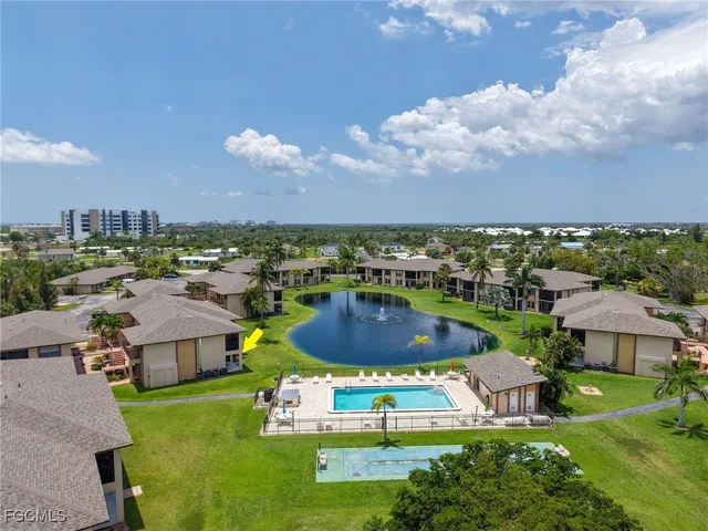 $1,500 | 16881 Davis Road, Unit 716, Fort Myers, FL 33908