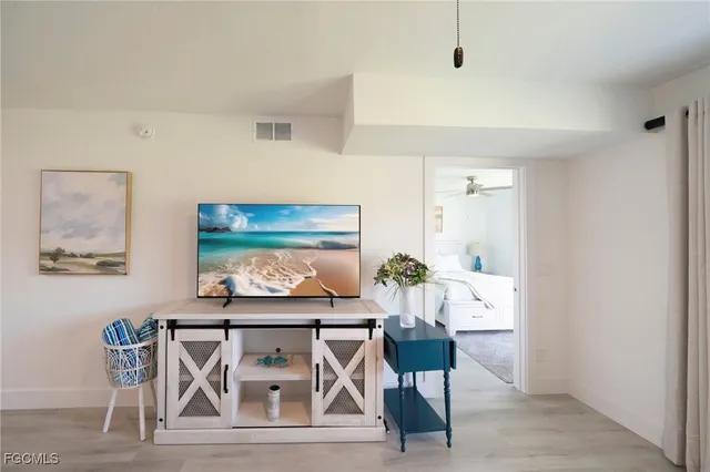 $1,500 | 16881 Davis Road, Unit 716, Fort Myers, FL 33908