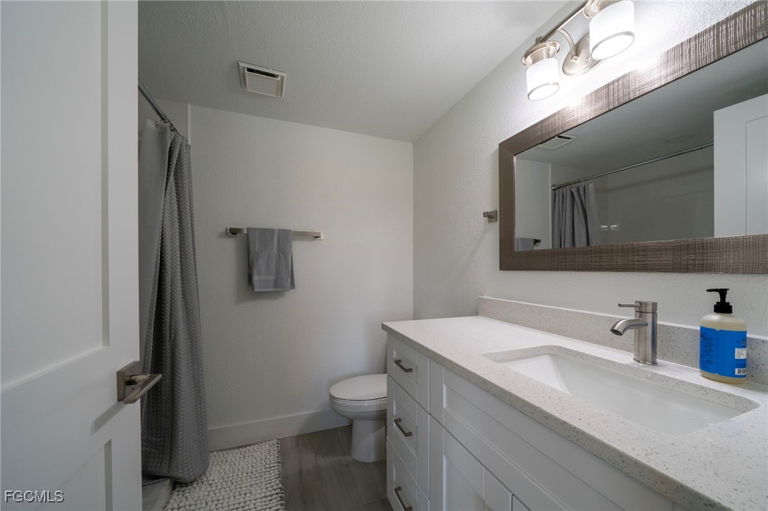 16881 Davis Road, Unit 716 Fort Myers, FL 33908 - Photo 14 of 28