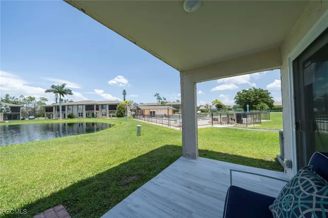 $1,500 | 16881 Davis Road, Unit 716, Fort Myers, FL 33908