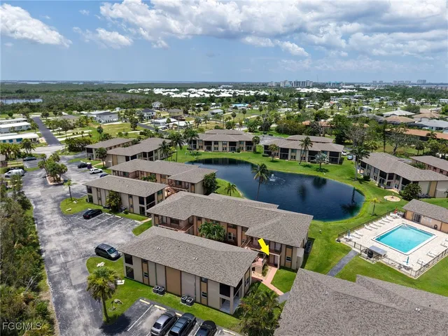 $1,500 | 16881 Davis Road, Unit 716, Fort Myers, FL 33908