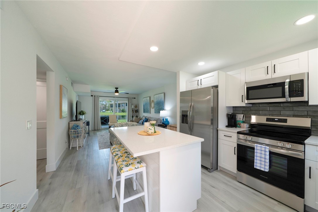 16881 Davis Road, Unit 716 Fort Myers, FL 33908 - Photo 3 of 28