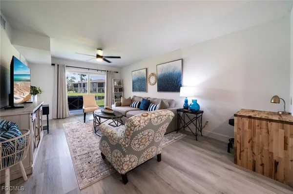 $1,500 | 16881 Davis Road, Unit 716, Fort Myers, FL 33908