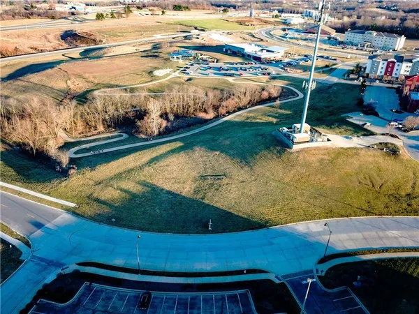 $186,000 | 5421 North Pointe (lot 2b) Rd Street, St. Joseph, MO 64506