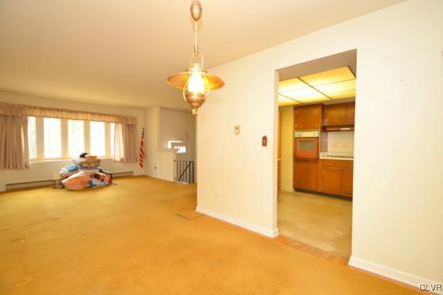 431 Laurel Pine Road Cresco, PA 18326 - Photo 6 of 22 Gallery Image 6