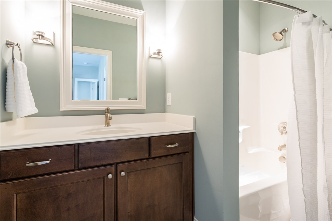 6410 Rosny Road Raleigh, NC 27613 - Photo 25 of 30 Bathroom