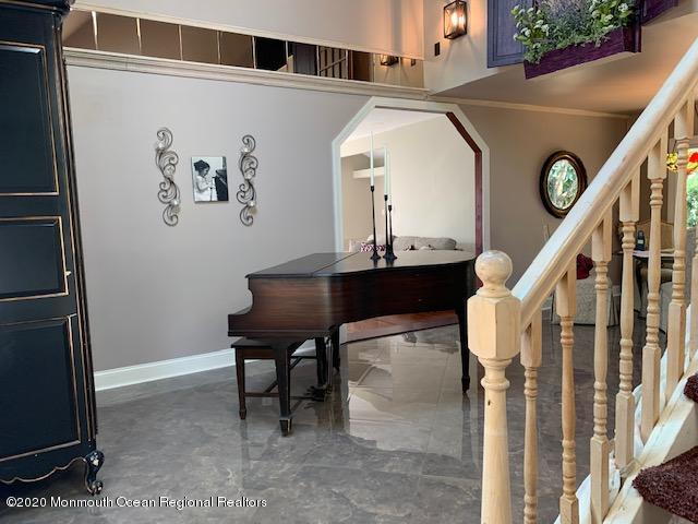 22 Hillside Road Manalapan, NJ 07726 - Photo 14 of 18 IMG_6644