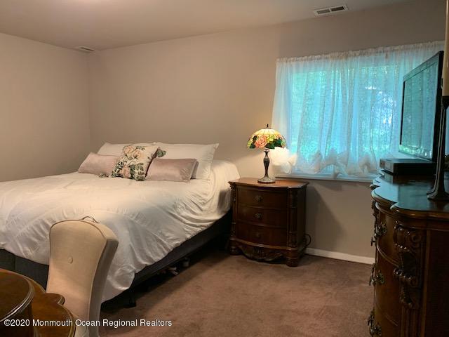 22 Hillside Road Manalapan, NJ 07726 - Photo 17 of 18 IMG_6633