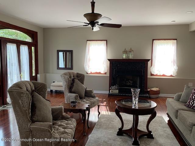 22 Hillside Road Manalapan, NJ 07726 - Photo 10 of 18 IMG_6629