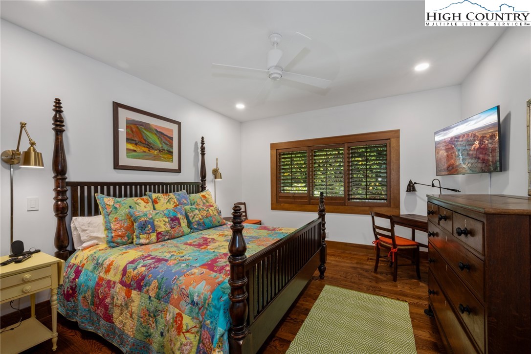 171 Balsam Road Linville, NC 28646 - Photo 28 of 49 a bed room with a bed and a couch