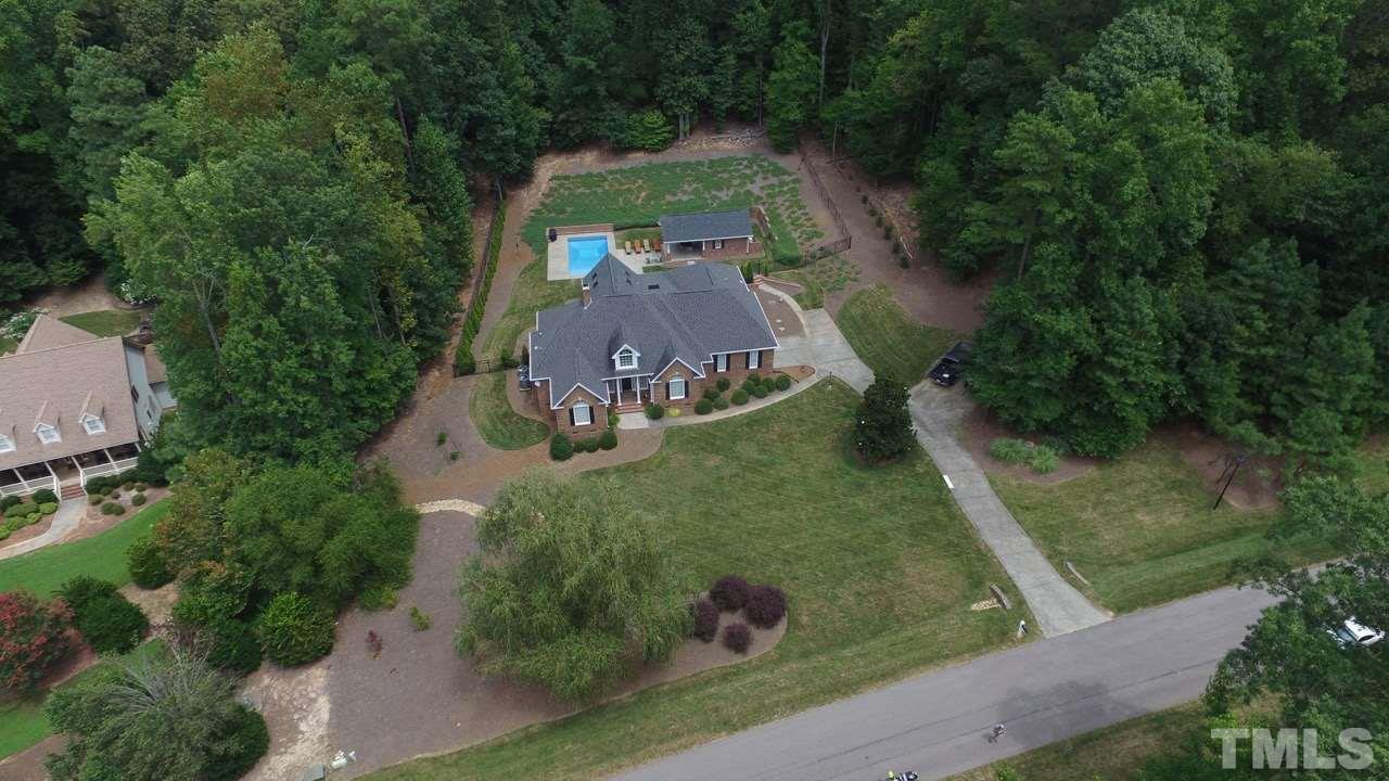 5306 Strathmore Drive Raleigh, NC 27613 - Photo 3 of 25
