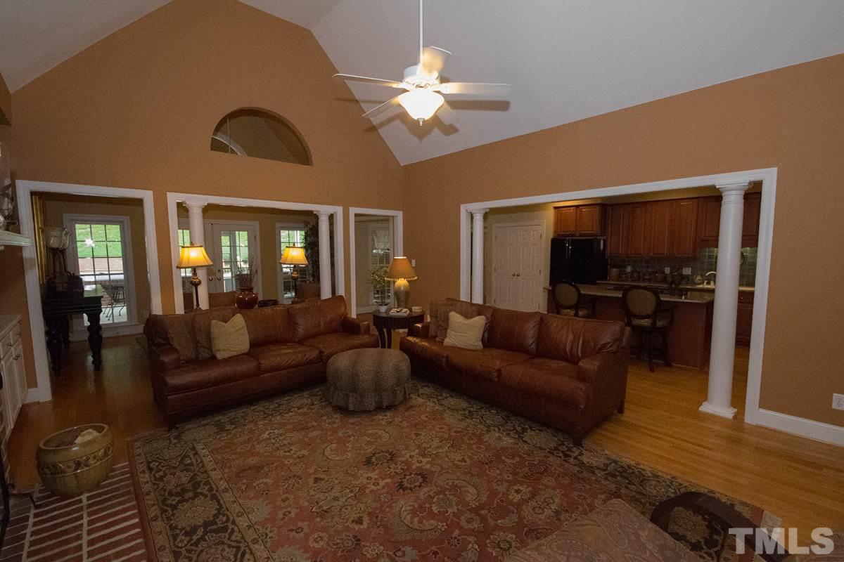5306 Strathmore Drive Raleigh, NC 27613 - Photo 9 of 25
