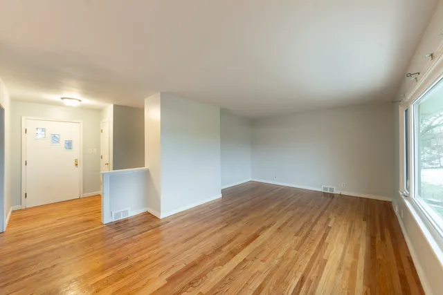 $3,500 | 18485 Ridge Road, Northville, MI 48167