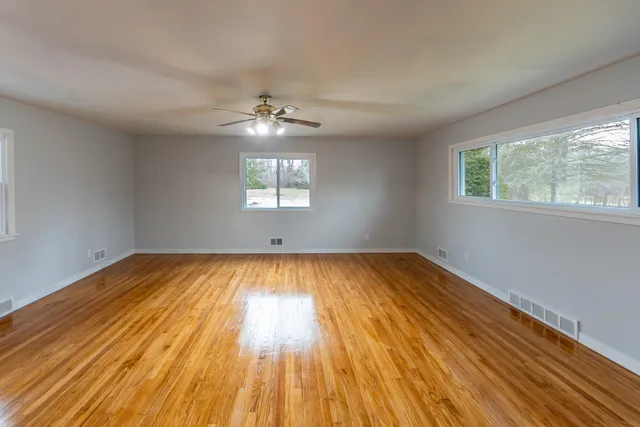 $3,500 | 18485 Ridge Road, Northville, MI 48167