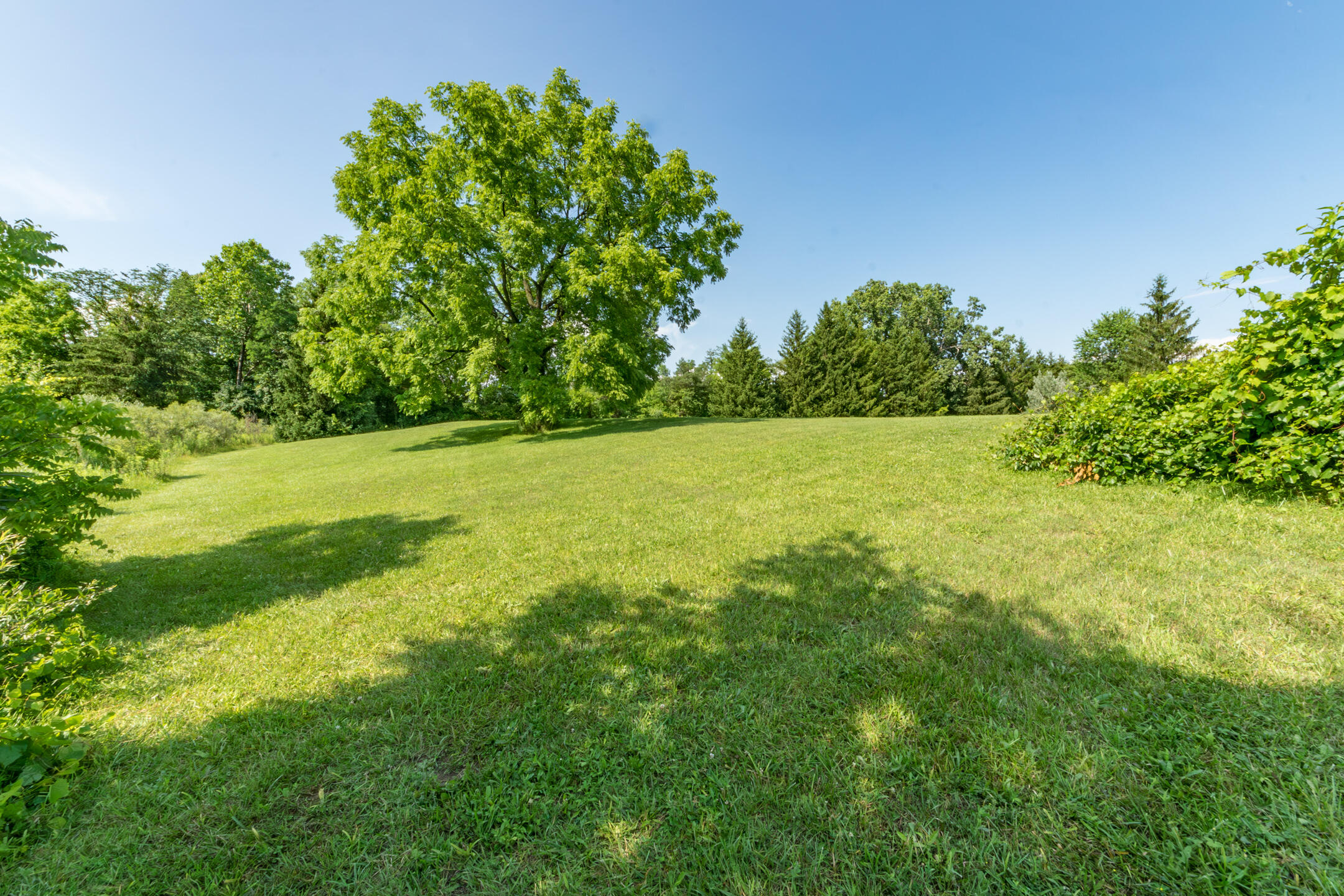 18485 Ridge Road Northville, MI 48167 - Photo 6 of 32 The BENEFIT of this Northville Rental (1