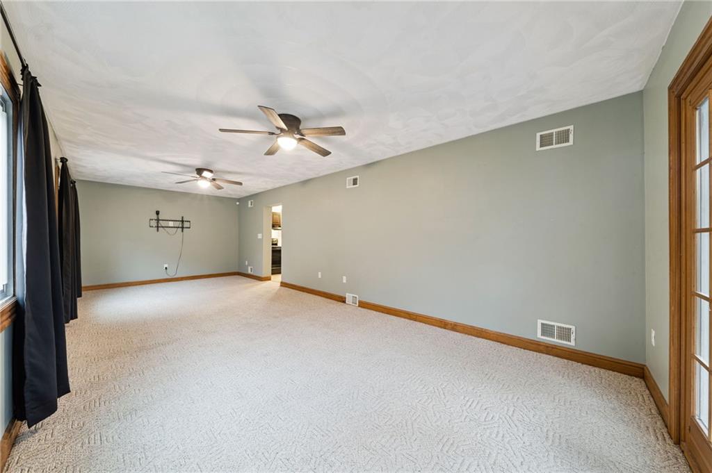 2052 McKinney Road Monroeville, PA 15146 - Photo 12 of 30 a view of an empty room