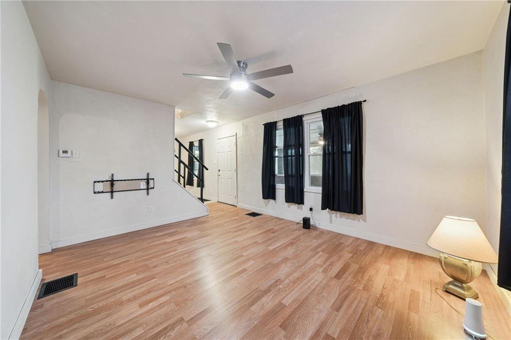 2052 McKinney Road Monroeville, PA 15146 - Photo 8 of 30 a view of an empty room with closet and a window