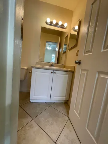 $1,600 | 2016 South 10th Street, Unit A, Fort Pierce, FL 34950