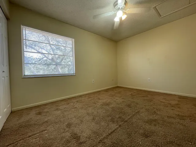 $1,600 | 2016 South 10th Street, Unit A, Fort Pierce, FL 34950