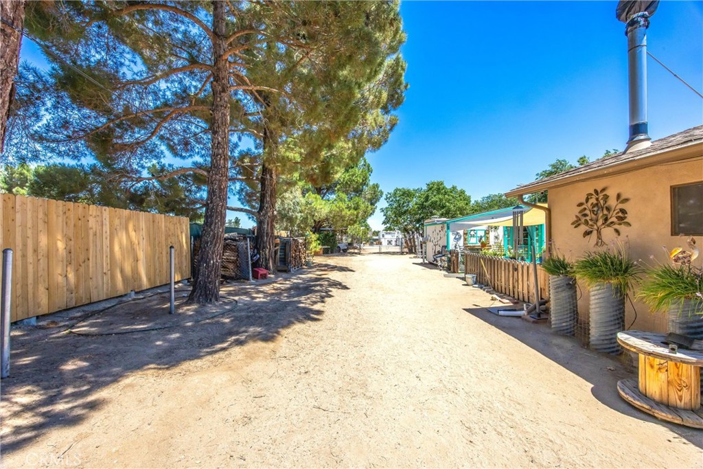 15212 El Centro Road Hesperia, CA 92345 - Photo 65 of 75