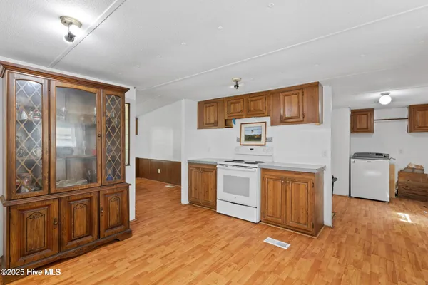 $345,000 | 677 Berrys Creek Road, Beaufort, NC 28516