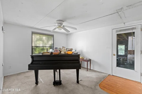 $345,000 | 677 Berrys Creek Road, Beaufort, NC 28516