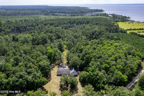 $345,000 | 677 Berrys Creek Road, Beaufort, NC 28516