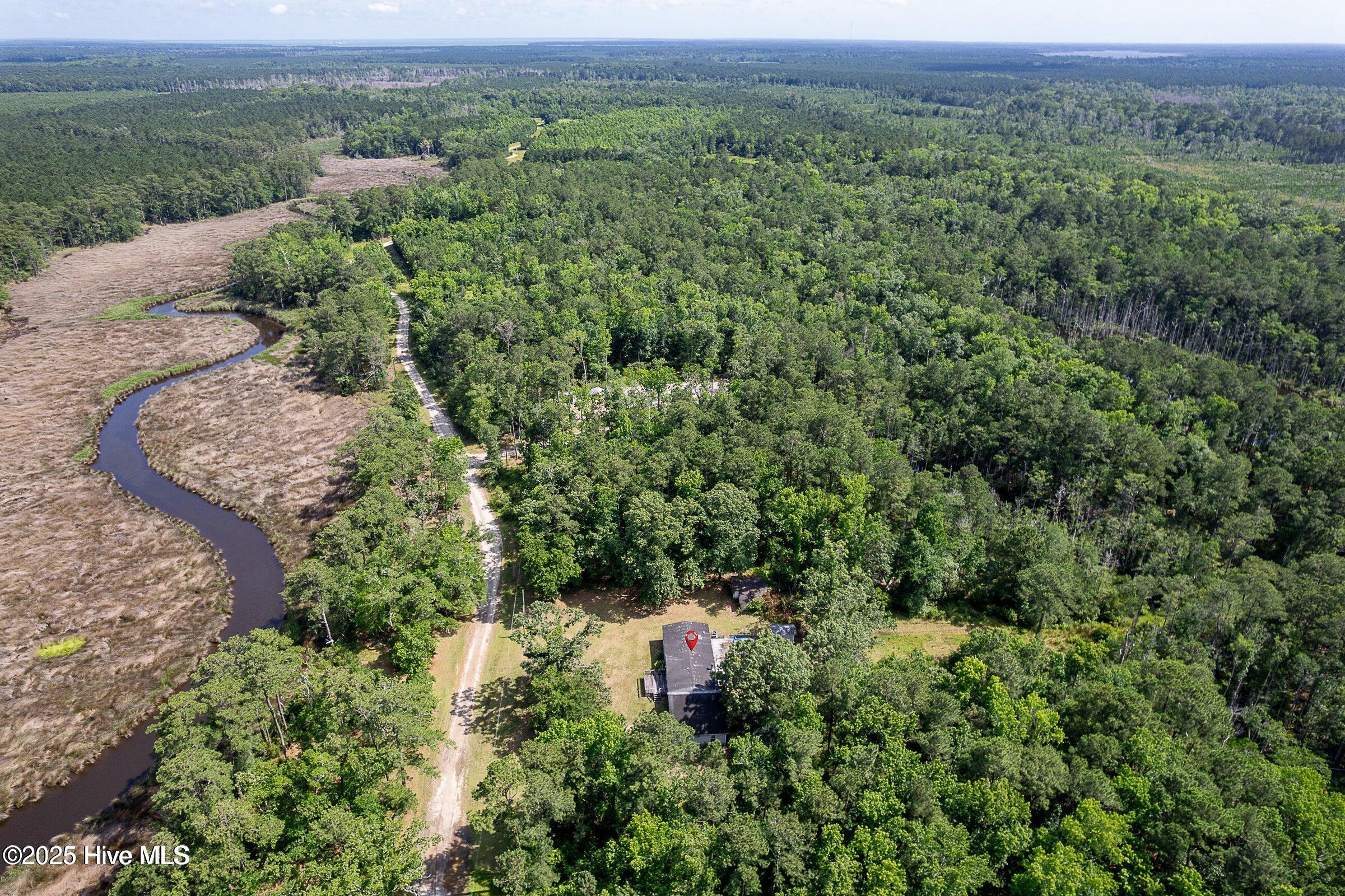 677 Berrys Creek Road Beaufort, NC 28516 - Photo 29 of 32 20250610155320213127000000-o