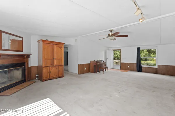 $345,000 | 677 Berrys Creek Road, Beaufort, NC 28516