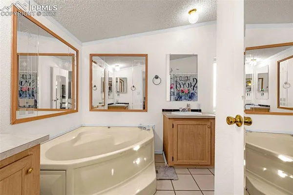 $445,000 | 36925 Shear Road, Yoder, CO 80864