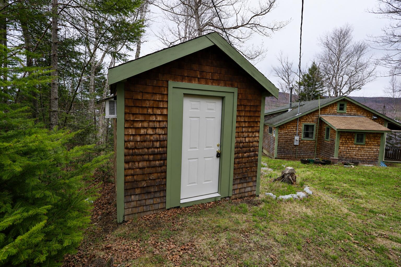 1080 Frenchtown Road Greenville, ME 04441 - Photo 5 of 47 Office