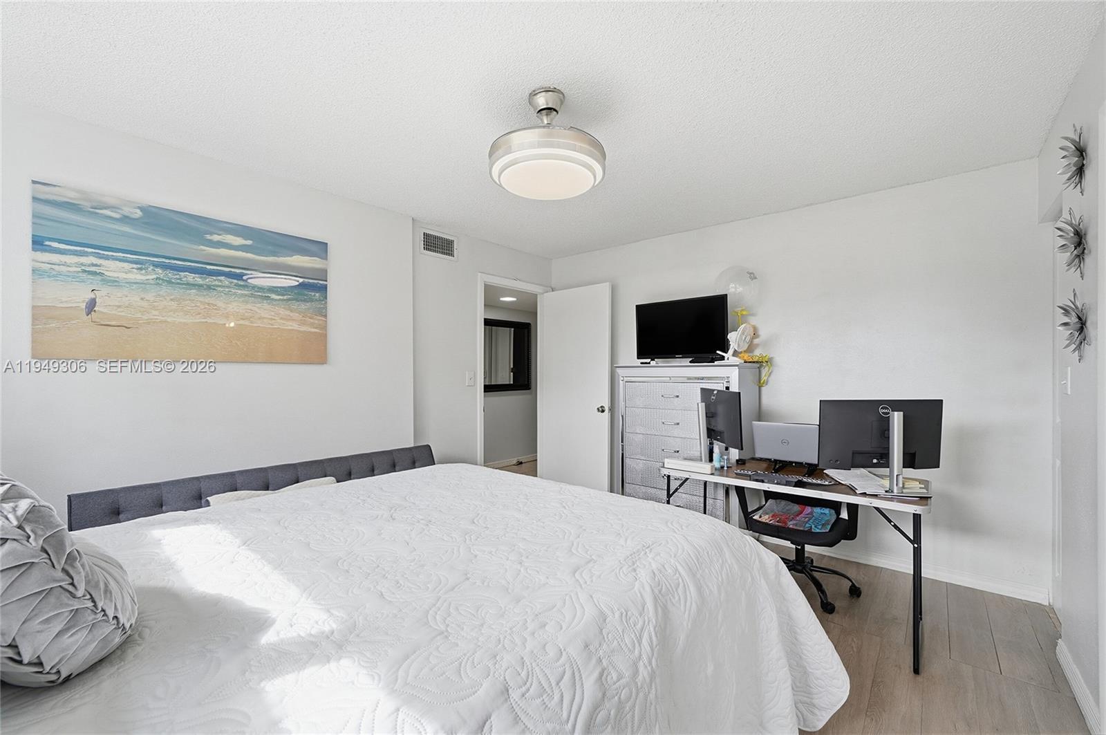 6965 Harding Avenue, Unit 404 Miami Beach, FL 33141 - Photo 13 of 31