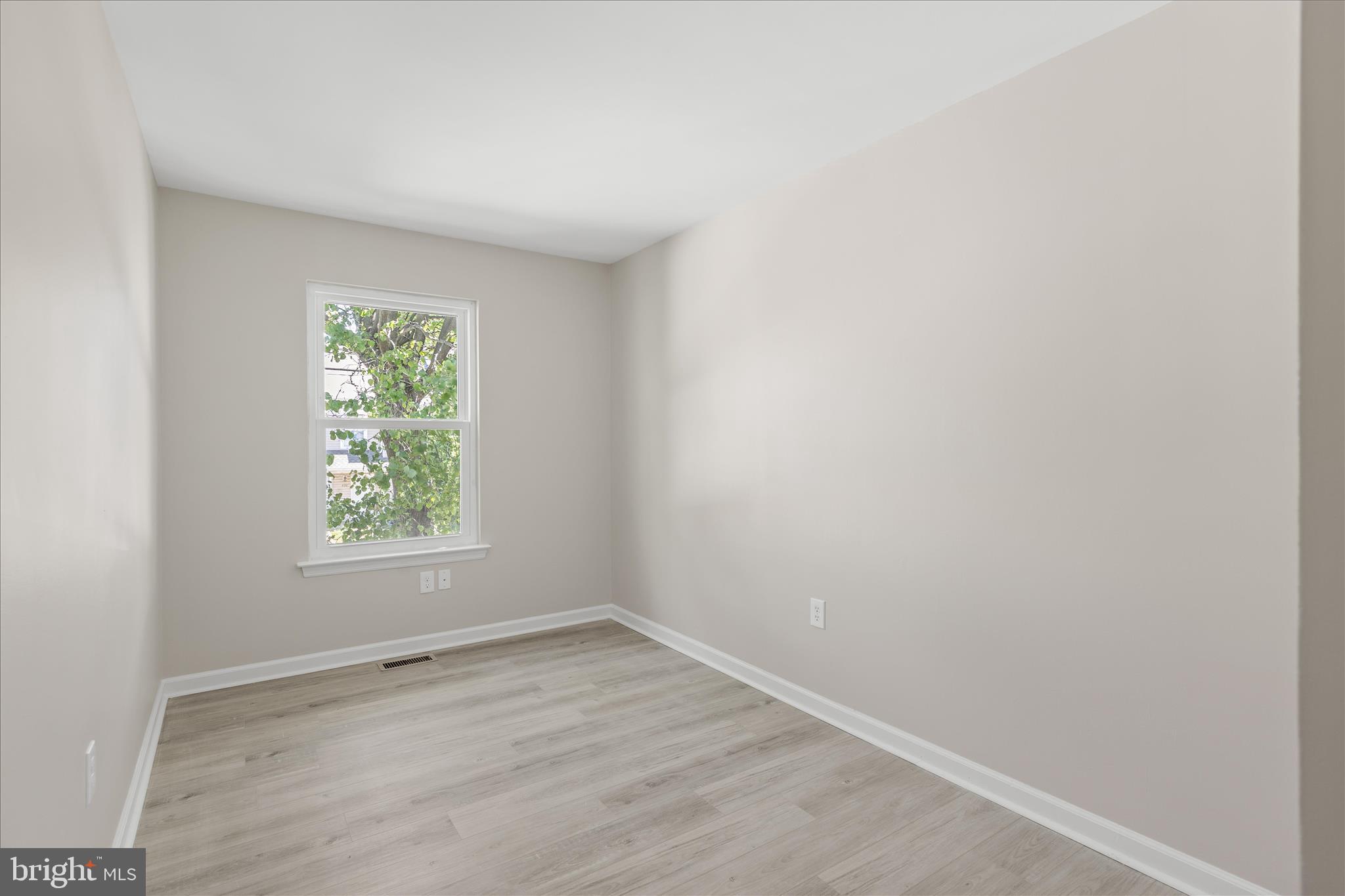 423 Calvert Street Chestertown, MD 21620 - Photo 18 of 30 Bedroom 3