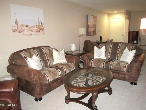 $1,700 | 12212 North Paradise Village Parkway West, Unit 449, Phoenix, AZ 85032