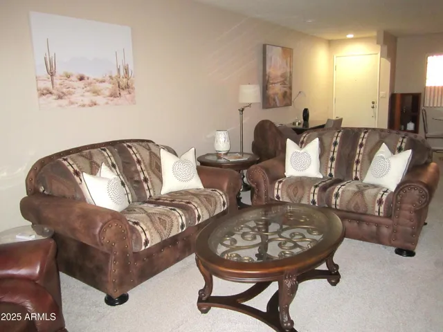 $1,700 | 12212 North Paradise Village Parkway West, Unit 449, Phoenix, AZ 85032