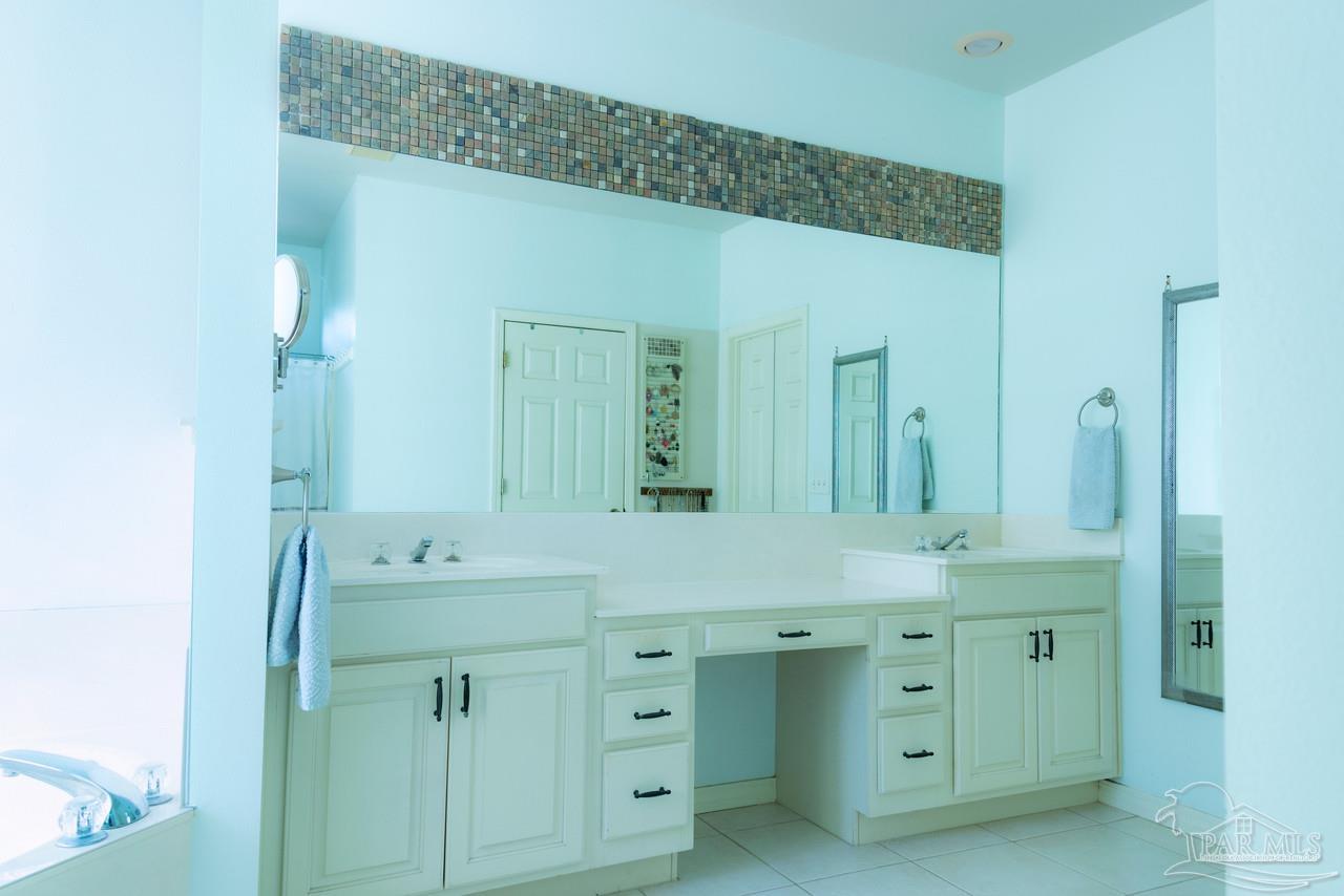 120 Juniper Drive Freeport, FL 32439 - Photo 18 of 49