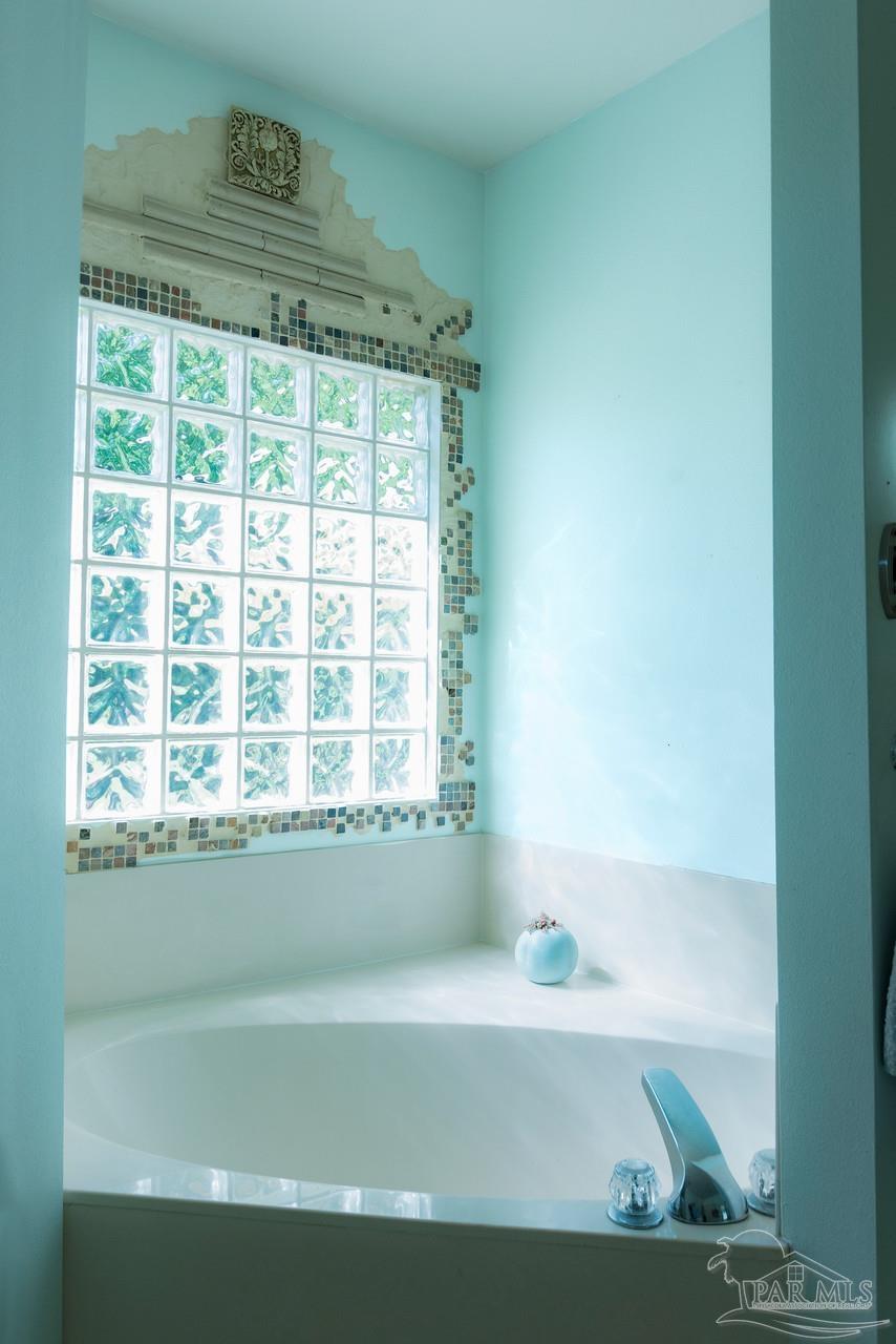 120 Juniper Drive Freeport, FL 32439 - Photo 19 of 49