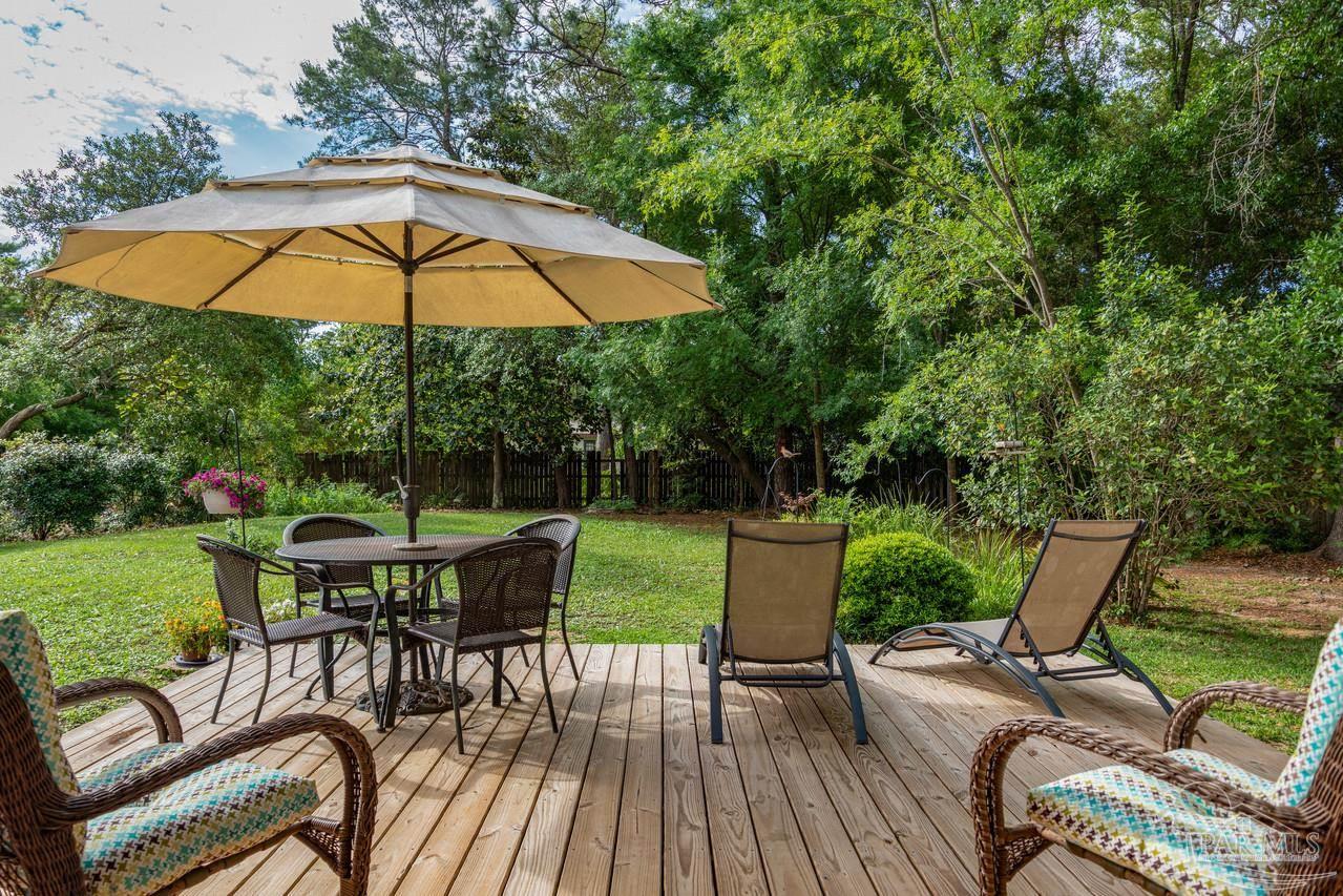 120 Juniper Drive Freeport, FL 32439 - Photo 4 of 49