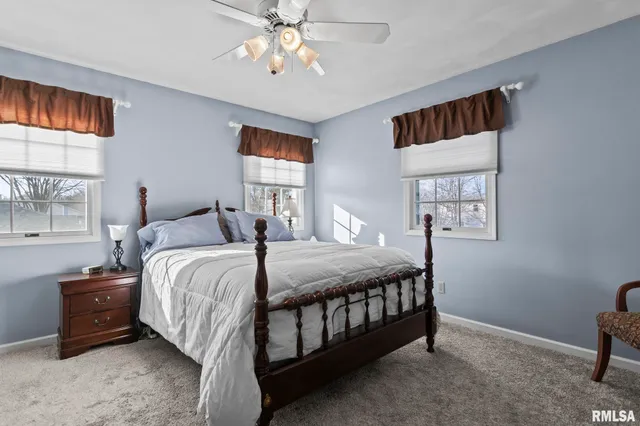 $359,000 | 3700 Whig Street, Springfield, IL 62711