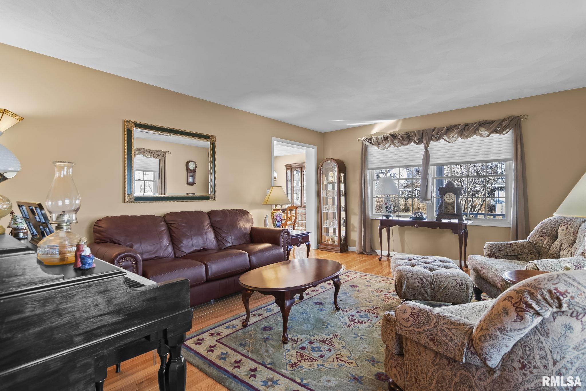 3700 Whig Street Springfield, IL 62711 - Photo 5 of 42